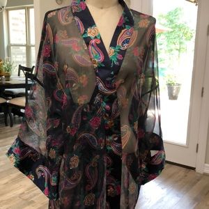Victoria’s Secret Vintage Paisley Floral Robe